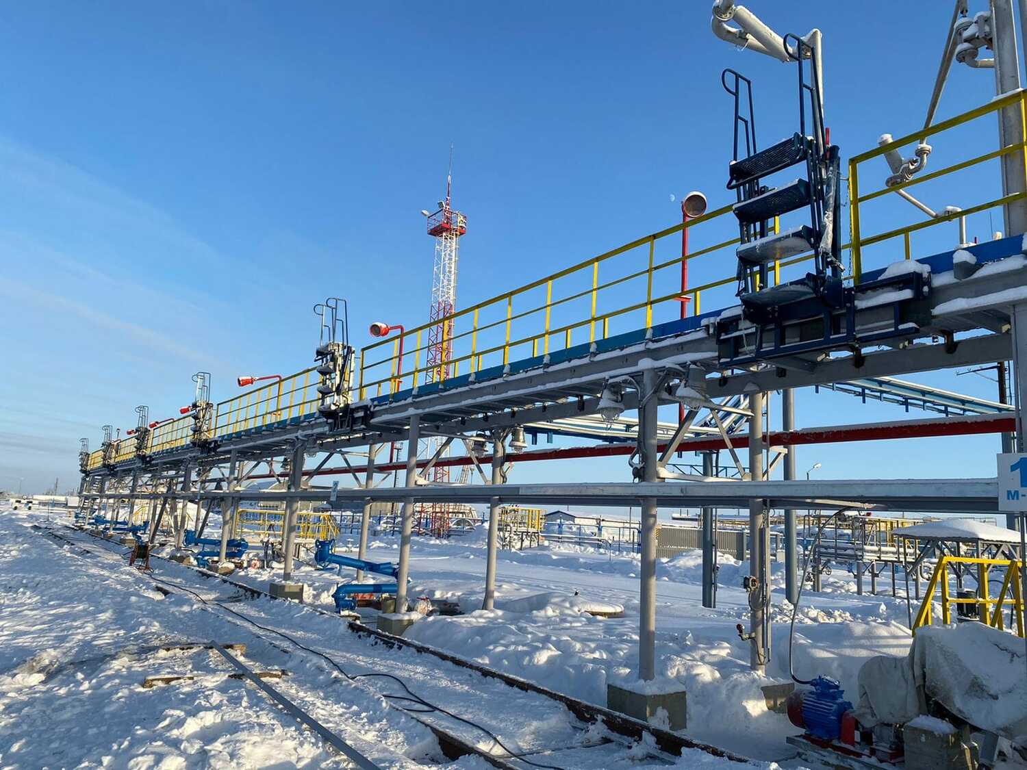 База ПТОиК п.Пангоды 